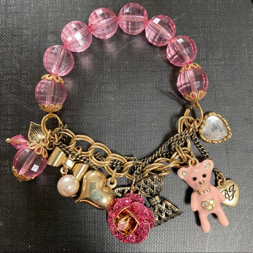 Betsey Johnson pink teddy bear charm bracelet